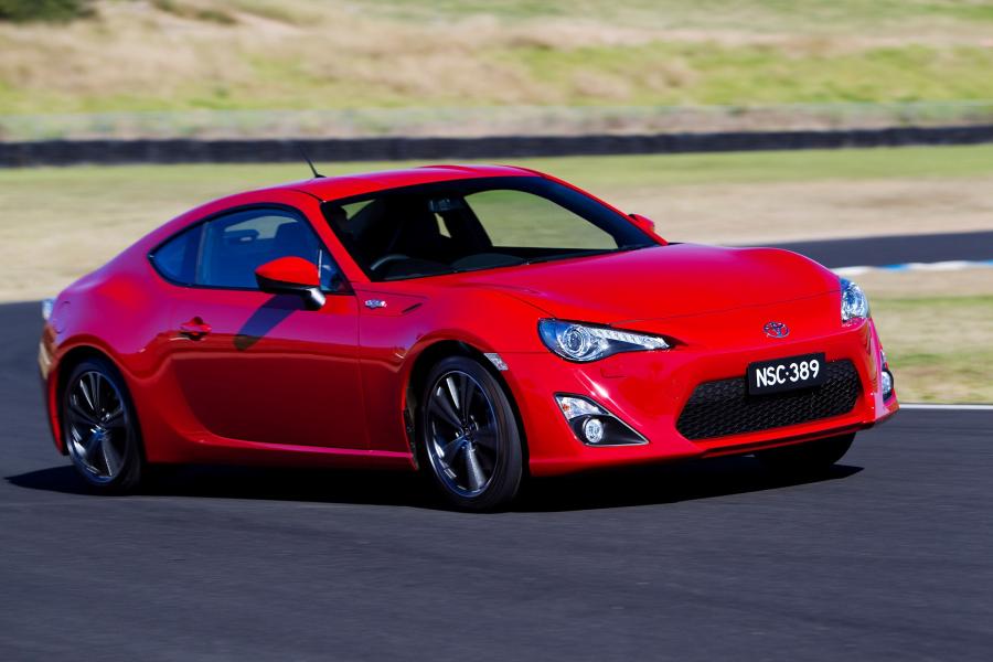 Toyota GT 86 GTS 2012 года  (фото 15 из 25)